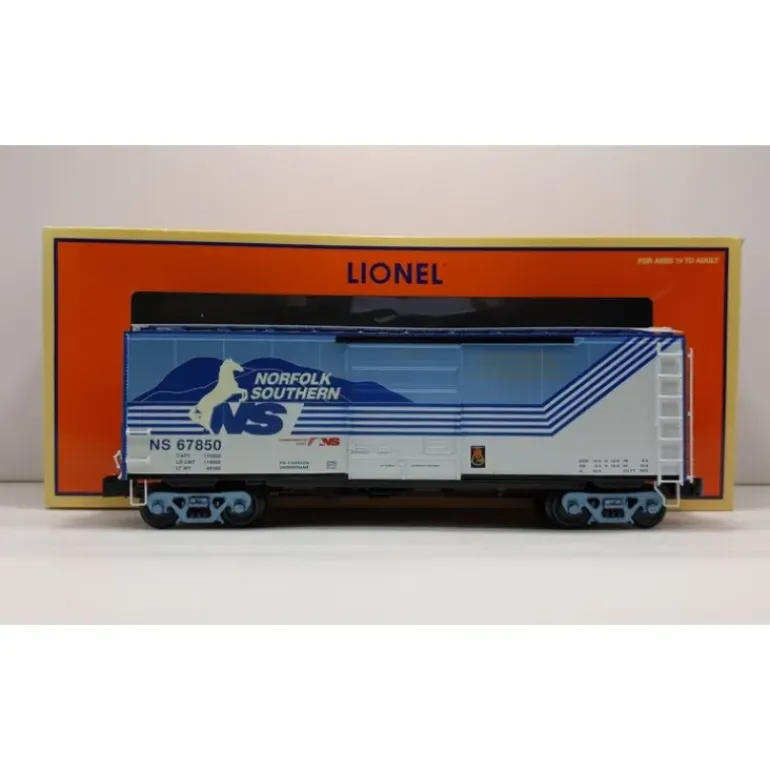 Lionel 6-27453 O Gauge Norfolk Southern Heritage PS-1 Boxcar #67850 - Model Train Junction: Quality Parts and Art Supplies