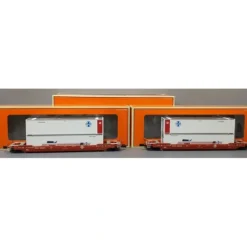 Lionel 6-21866 O Gauge Santa Fe Husky Stack Cars w/Containers #254221/#254222 - Model Train Junction: Quality Parts and Art Supplies