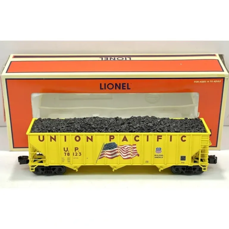 Lionel 6-27432 O Gauge Union Pacific 3-Bay Open Hopper #78123 - Model Train Junction: Quality Parts and Art Supplies