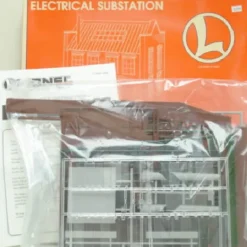Lionel 6-12931 O Scale Electrical Substation Building Kit - Model Train Junction: Quality Parts and Art Supplies