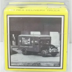 Magnuson Models 439-923 HO 1953 REA Delivery Truck Kit - Model Train Junction: Quality Parts and Art Supplies