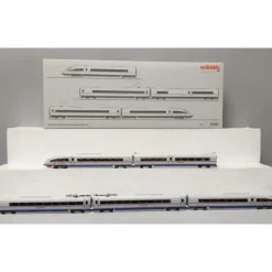Marklin 37787 HO Gauge RZD Velaro Sapsan Rail Car Electric Train Set - Model Train Junction: Quality Parts and Art Supplies