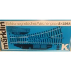 Marklin 2263 HO 6-5/8" 22 K Track Right Hand Remote Switch Turnout (Set of 2) - Model Train Junction: Quality Parts and Art Supplies