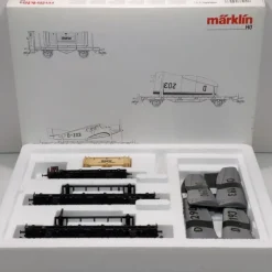 Marklin 45093 HO Scale Airport Transport Car Set - Model Train Junction: Quality Parts and Art Supplies