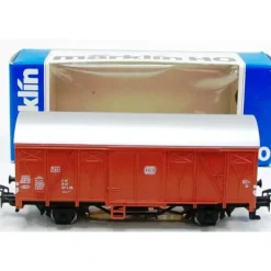 Marklin 4411 HO Scale DB Boxcar with Marker Lights - Model Train Junction: Quality Parts and Art Supplies