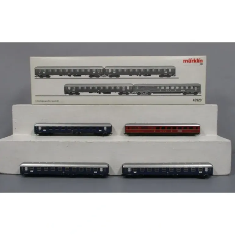 Marklin 43929 HO Scale Deutsche Bahn Type Bum 234 Passenger Car - Model Train Junction: Quality Parts and Art Supplies