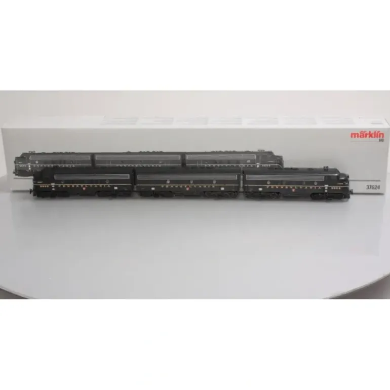 Marklin 37624 PRR F7 ABA Set with Sound - Model Train Junction: Quality Parts and Art Supplies