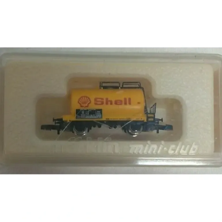 Marklin 8611 Z Scale DB Shell Petroleum Oil 2-Axle Tank Car - Model Train Junction: Quality Parts and Art Supplies