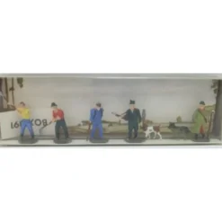 Merten 891 N Foresters & Sheperds - Model Train Junction: Quality Parts and Art Supplies
