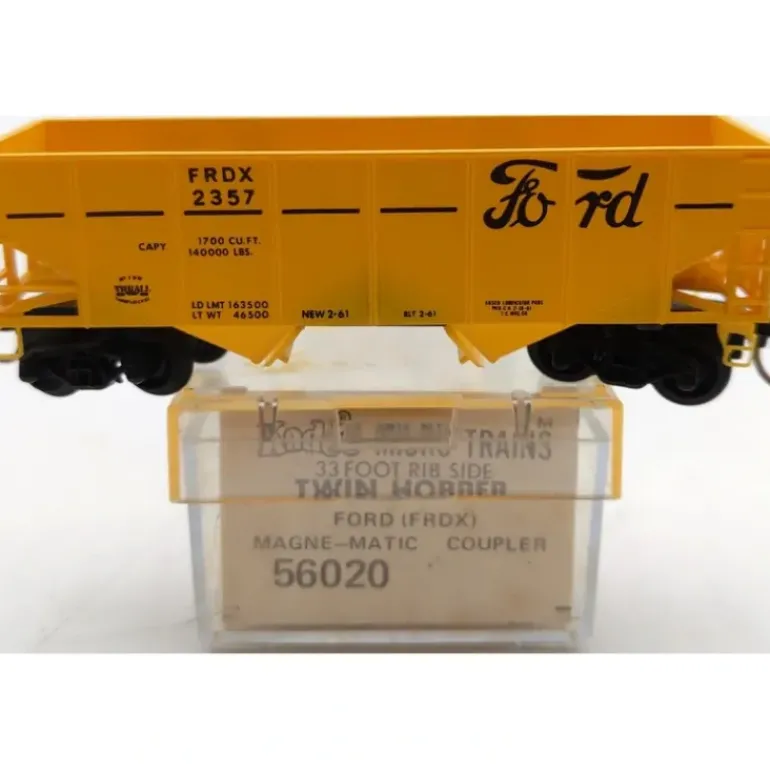 Micro-Trains 05600020 N Ford 33' Twin Bay Rib Side Hopper #2357 LN/Box - Model Train Junction: Quality Parts and Art Supplies