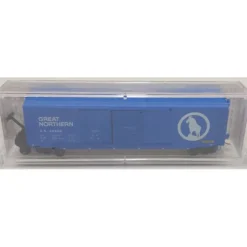 Micro-Trains 07600060 N GN 50' Plug & Sliding Door Boxcar w/o Roofwalk #36466 NIB - Model Train Junction: Quality Parts and Art Supplies