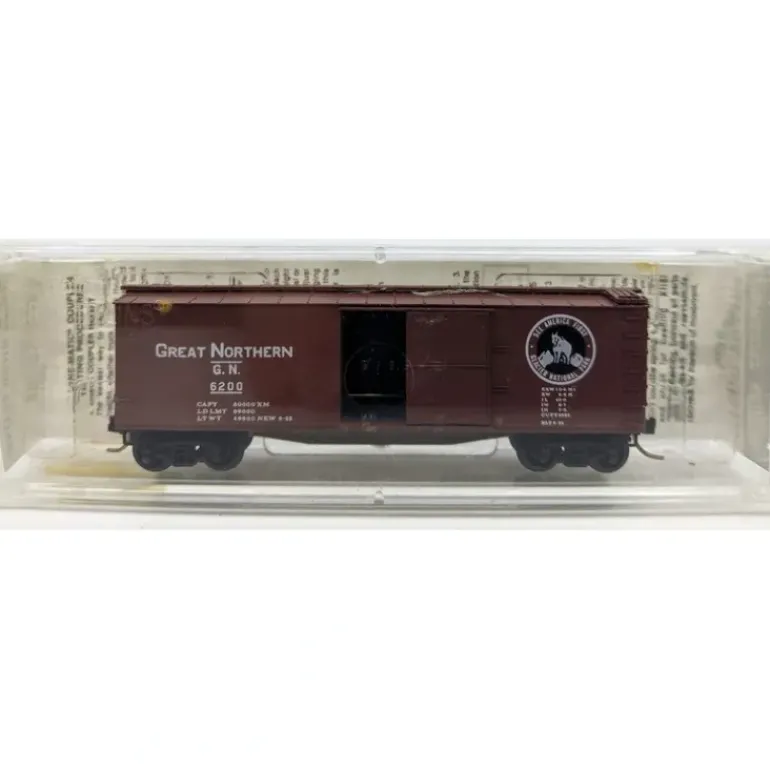 Micro-Trains 04200080 N GN 40' Single Door Double Sheathed Wood Boxcar #6200 LN/Box - Model Train Junction: Quality Parts and Art Supplies