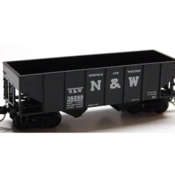 Micro-Trains 05600040 N NW 33' Rib Side Twin Bay Hopper #38288 - No Load LN/Box - Model Train Junction: Quality Parts and Art Supplies
