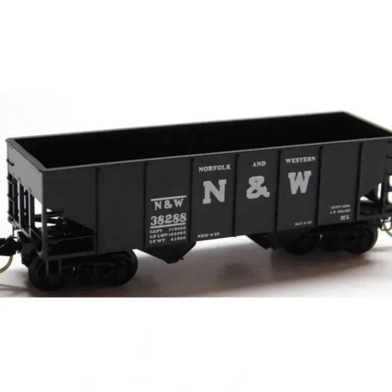 Micro-Trains 05600040 N NW 33' Rib Side Twin Bay Hopper #38288 - No Load LN/Box - Model Train Junction: Quality Parts and Art Supplies