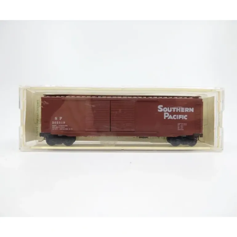 Micro-Trains 03400091 N SP 50' Standard Double Door Boxcar #202519 LN/Box - Model Train Junction: Quality Parts and Art Supplies