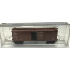Micro-Trains 02800010 N Virginia & Truckee 40' Outside Braced Boxcar #1015 LN/Box - Model Train Junction: Quality Parts and Art Supplies