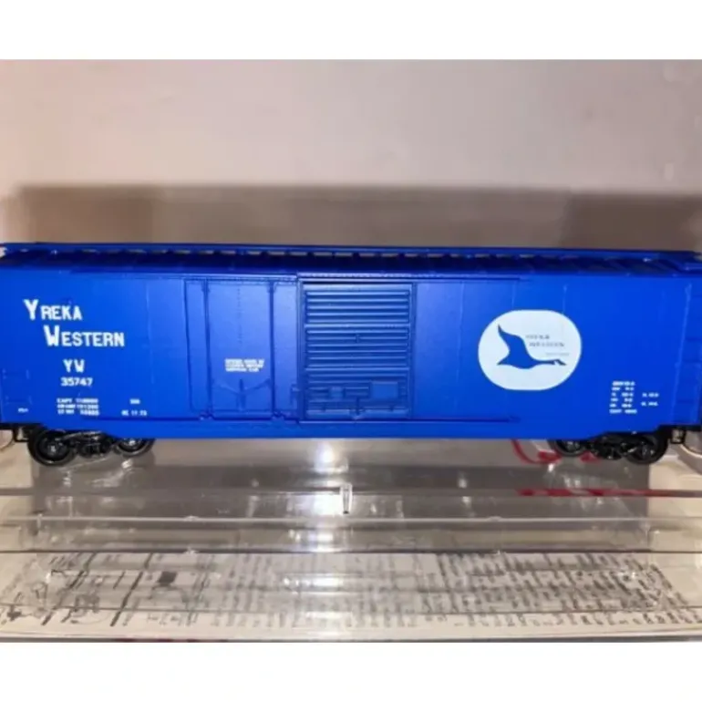 Micro-Trains 03300040 N Yreka Western 50' Standard Steel Boxcar #35747 LN/Box - Model Train Junction: Quality Parts and Art Supplies