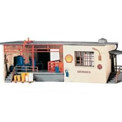 Model Power 310 HO Scale Oil Facility Office Building Kit - Model Train Junction: Quality Parts and Art Supplies