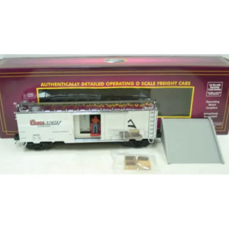 MTH 20-94124 O Coors Light Operating Refrigerator Car #200726 - Model Train Junction: Quality Parts and Art Supplies