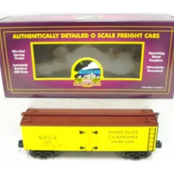 MTH 20-94328 O Gauge Nickel Plate Lackawanna 36" Woodsided Refrigerator Car #310 - Model Train Junction: Quality Parts and Art Supplies
