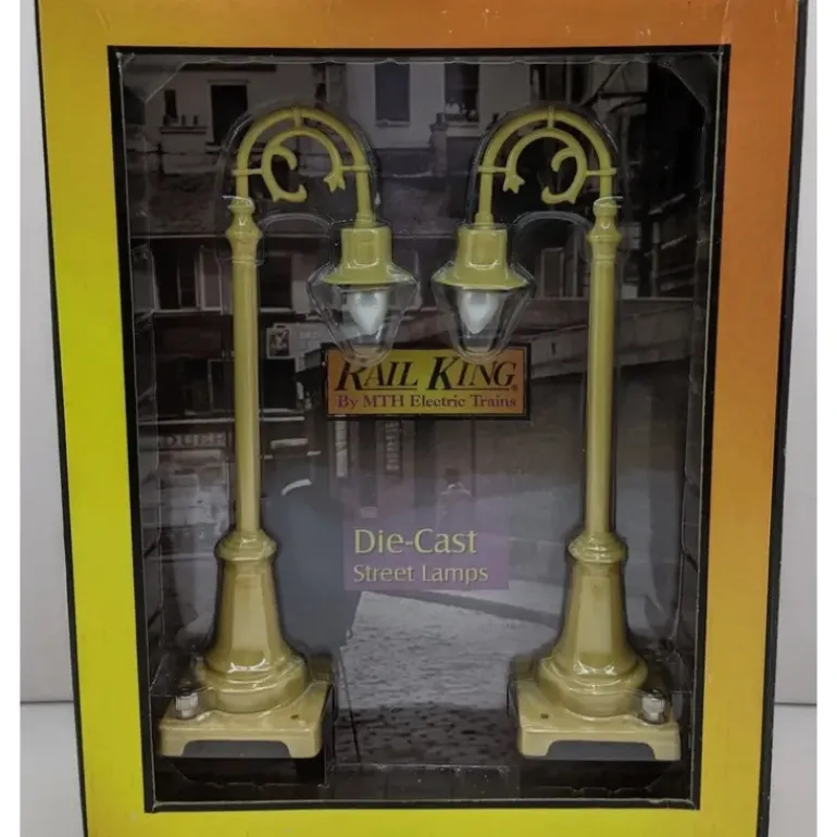 MTH 30-1067 O Scale #59 Cream Gooseneck 2-Lamp Set - Model Train Junction: Quality Parts and Art Supplies