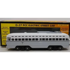 MTH 30-5120-1 PCC ELECTRIC STREET CAR W/PROT BOSTON - Model Train Junction: Quality Parts and Art Supplies