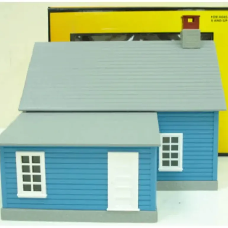 MTH 30-90252 Work House #2 Light Blue & White - Model Train Junction: Quality Parts and Art Supplies