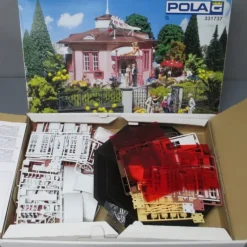 Pola 331737 G Scale Erotic Bar - Model Train Junction: Quality Parts and Art Supplies