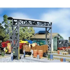Pola 331707 G Scale Gantry Crane Kit - Model Train Junction: Quality Parts and Art Supplies