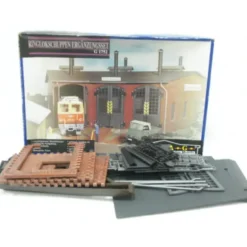Pola 1752 Shunting Shed - Model Train Junction: Quality Parts and Art Supplies