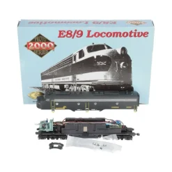 Proto 2000 8015 HO Scale Conrail E8/9 Powered Diesel Locomotive #4020 EX/Box - Model Train Junction: Quality Parts and Art Supplies