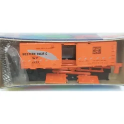 Roundhouse 1075 Western Pacific Boxcar Kit - Model Train Junction: Quality Parts and Art Supplies