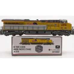 Scale Trains SXT30667 N Union Pacific ET44AC Diesel Locomotive #2578 LN/Box - Model Train Junction: Quality Parts and Art Supplies