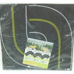 Scenic Express EXP8521 90 Degree Roadway Turn Set with Yellow Centerline - Model Train Junction: Quality Parts and Art Supplies