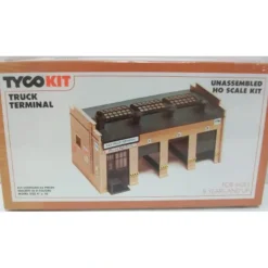 Tyco 7758 HO Truck Terminal Building Kit - Model Train Junction: Quality Parts and Art Supplies
