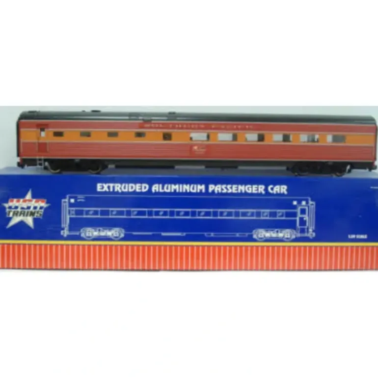 USA Trains 31093 G Southern Pacific Daylight Diner Car - Metal Wheels - Model Train Junction: Quality Parts and Art Supplies