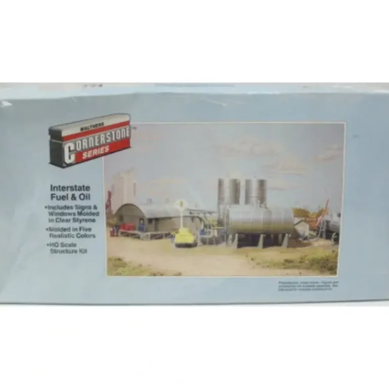 Walthers 933-3006 HO Interstate Fuel & Oil Company Structure Kit - Model Train Junction: Quality Parts and Art Supplies