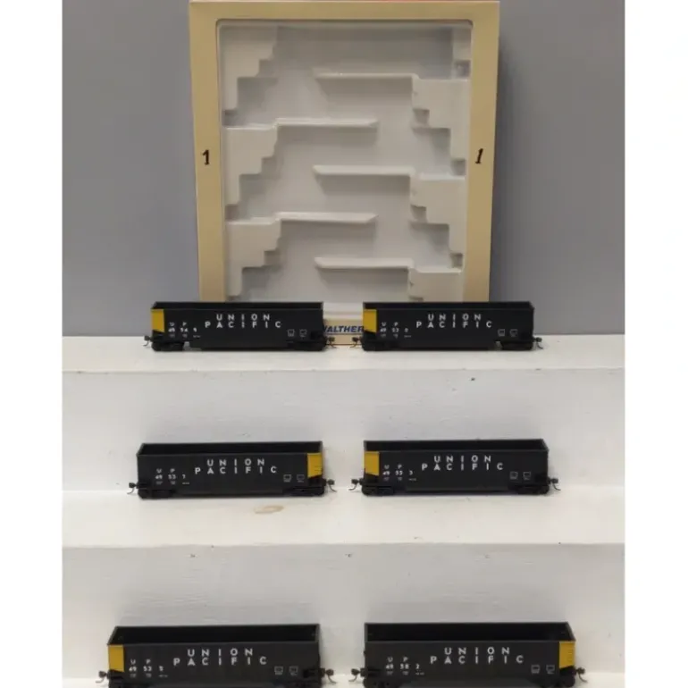 Walthers 932-5313 HO Scale Union Pacific Bethgons #2 (Pack of 6) LN/Box - Model Train Junction: Quality Parts and Art Supplies