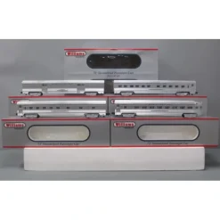 Williams 43154 CB&Q 72 Ft. Streamline Passenger Car (Pack of 4) - Model Train Junction: Quality Parts and Art Supplies