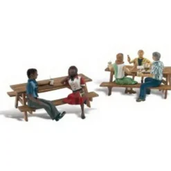 Woodland Scenics A2214 N Scenic Accents Outdoor Dining (Set of 2) - Model Train Junction: Quality Parts and Art Supplies