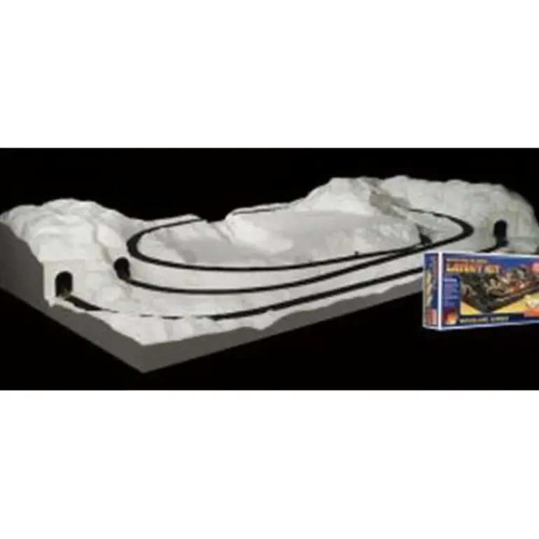 Woodland Scenics ST1484 HO River Pass Layout Kit - Model Train Junction: Quality Parts and Art Supplies